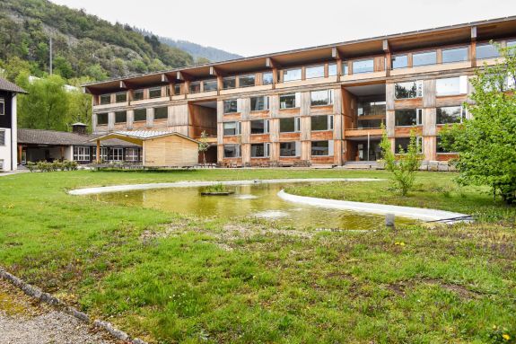 Ansicht Südwest. Foto: Adriana Mikos, 2022