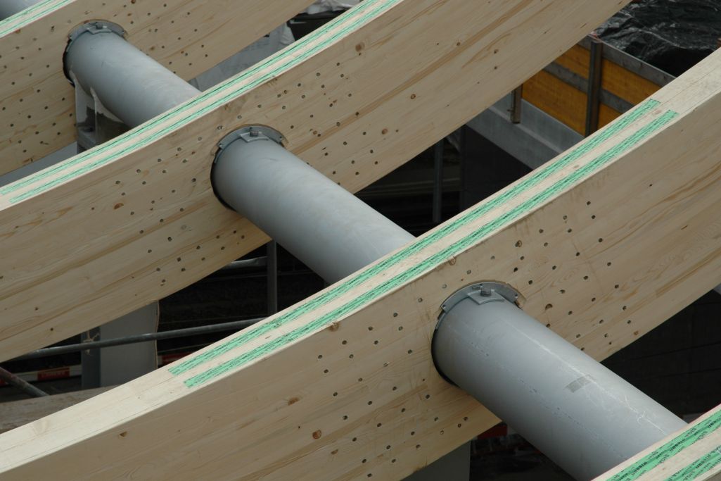 Bauphase Stahlrohr. Foto: Roth Burgdorf AG, 2005