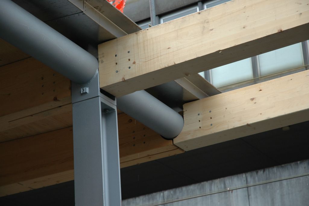Bauphase Anschluss. Foto: Roth Burgdorf AG, 2005