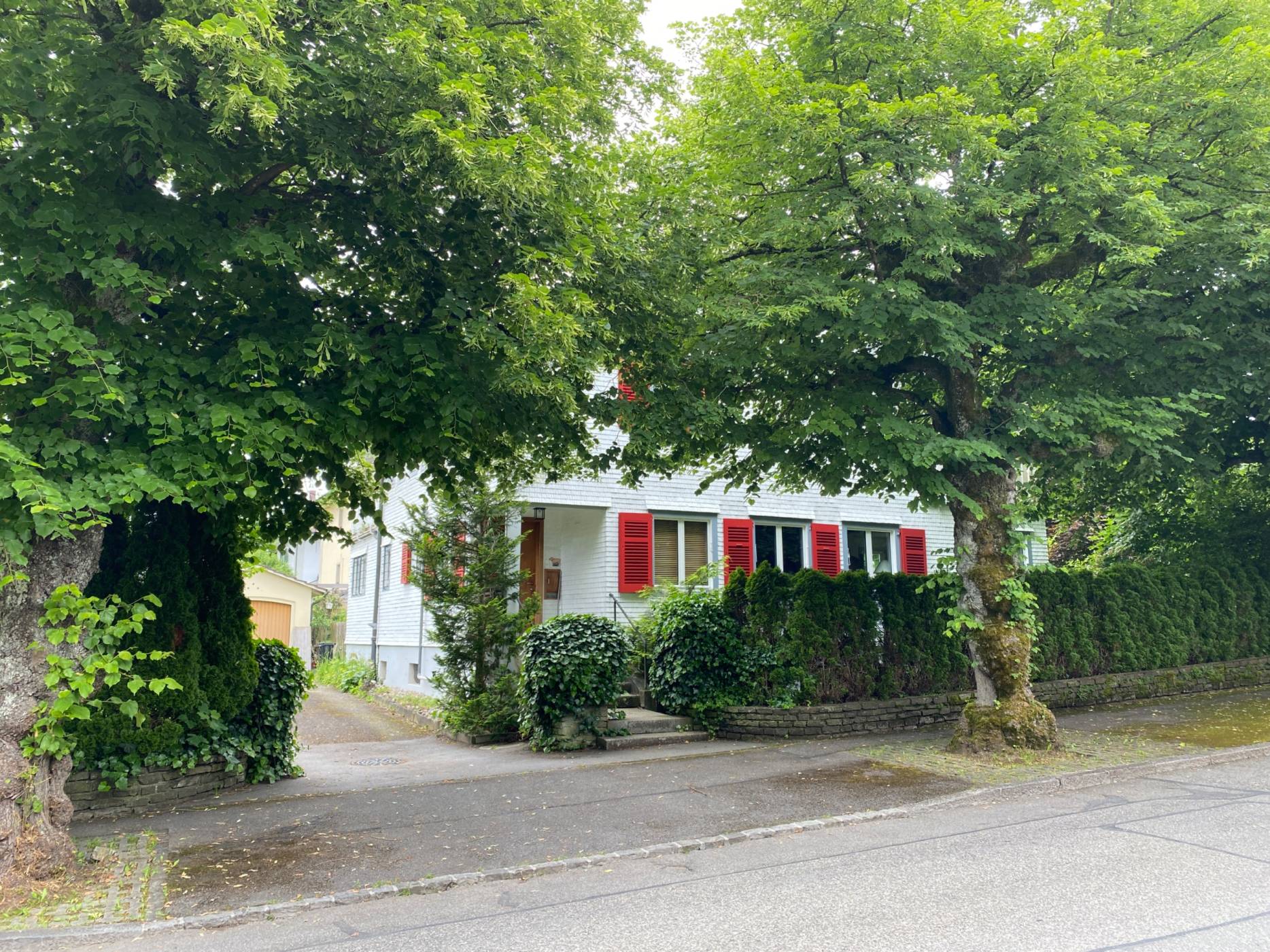 Ansicht Nordwest. Foto: Naomi Pratisto, 2024