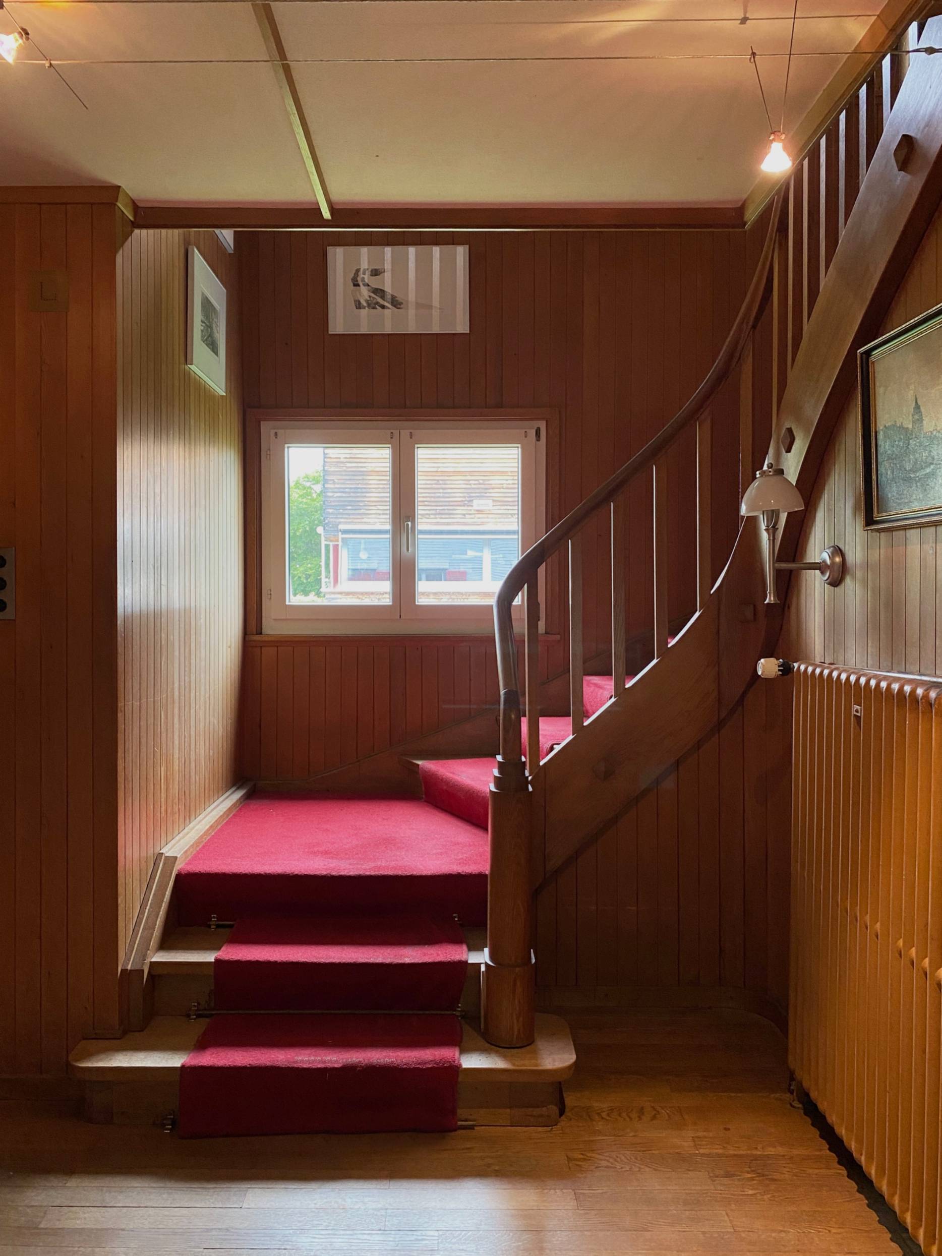 Treppenhaus. Foto: Naomi Pratisto, 2024