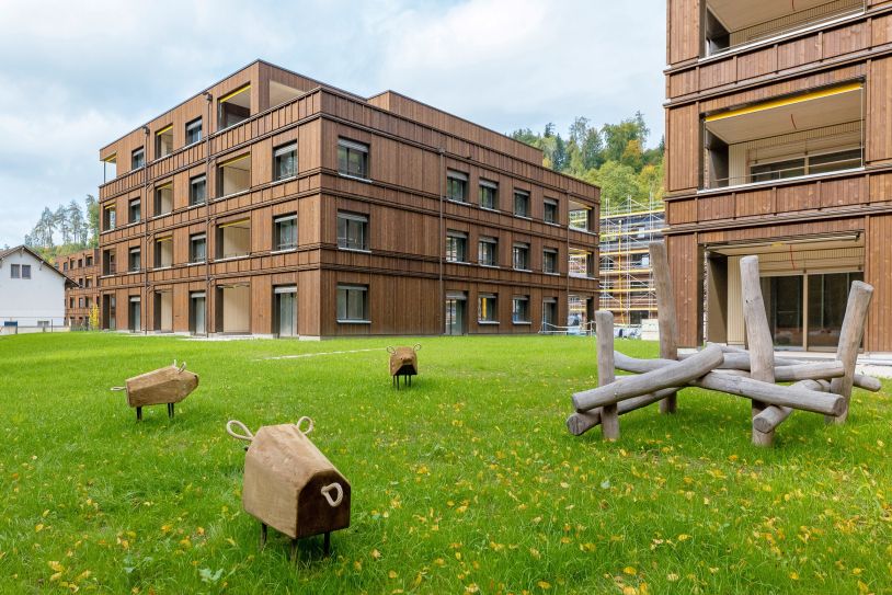 Spielplatz. Foto: Strüby Holzbau, 2023