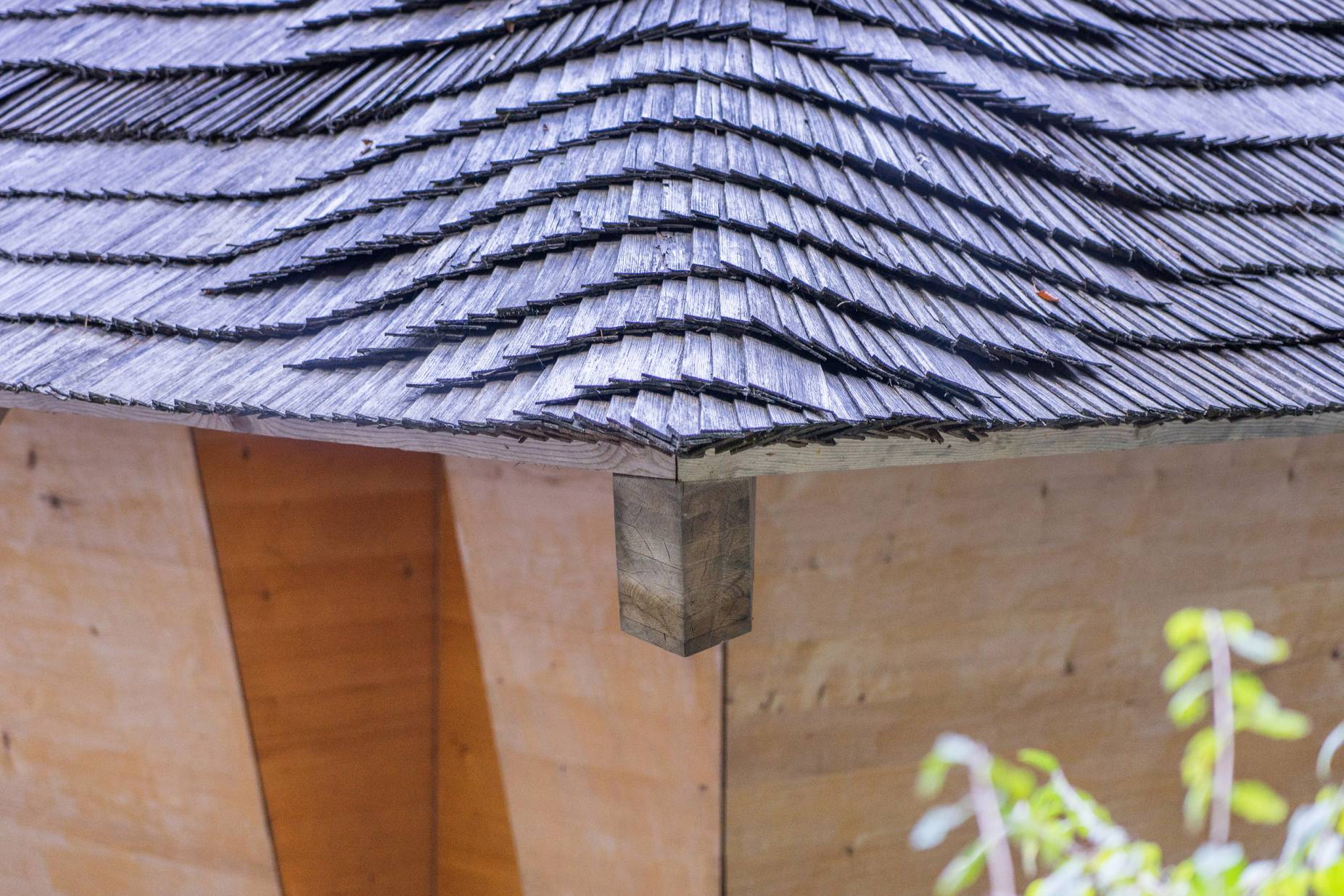 Detail Dachrand. Foto: Sven Eggimann, 2023