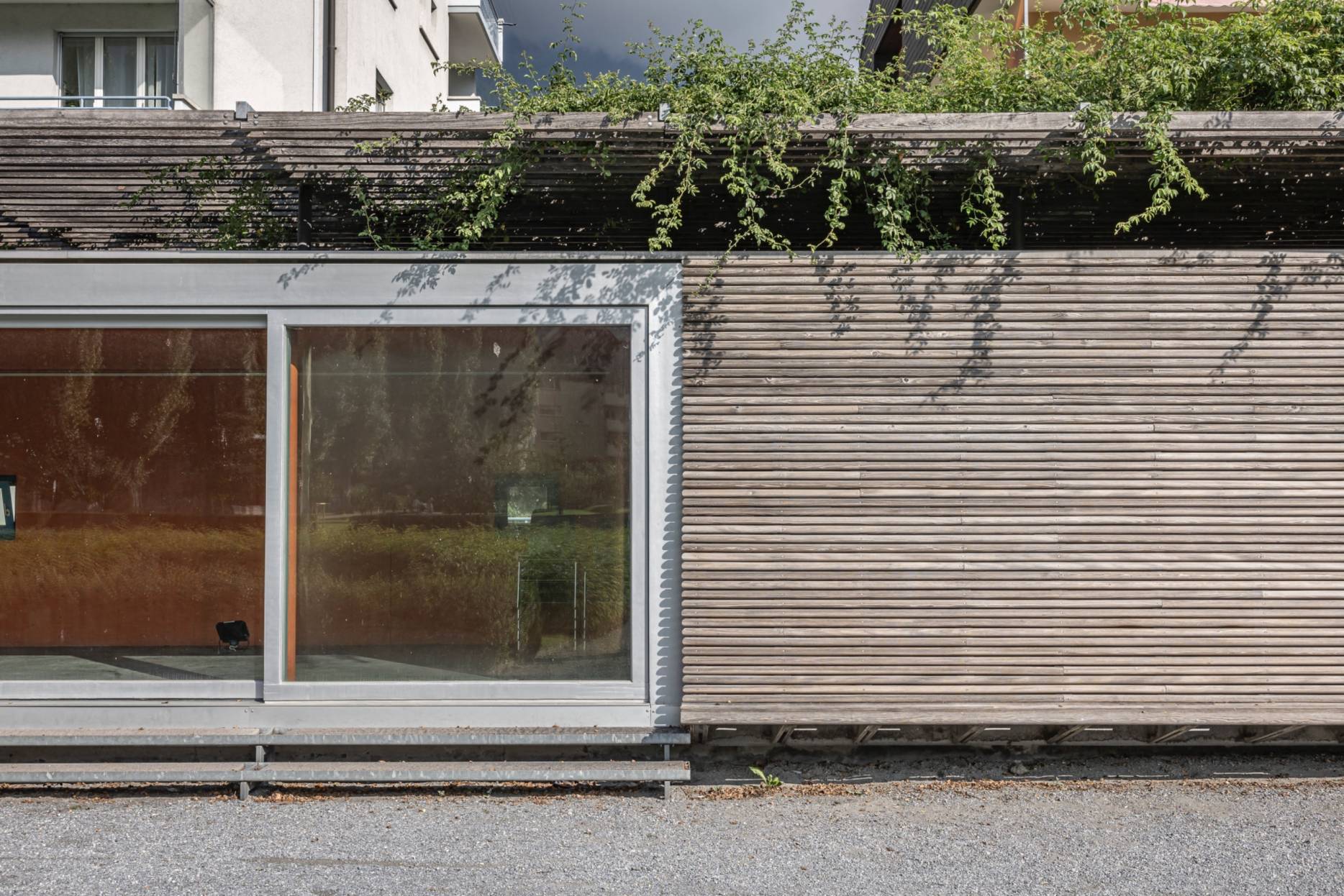 Detail Fassade Süd. Foto: Elia Schneider, 2024