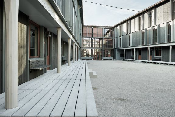 Hof. Foto: Kuster Frey, 2019