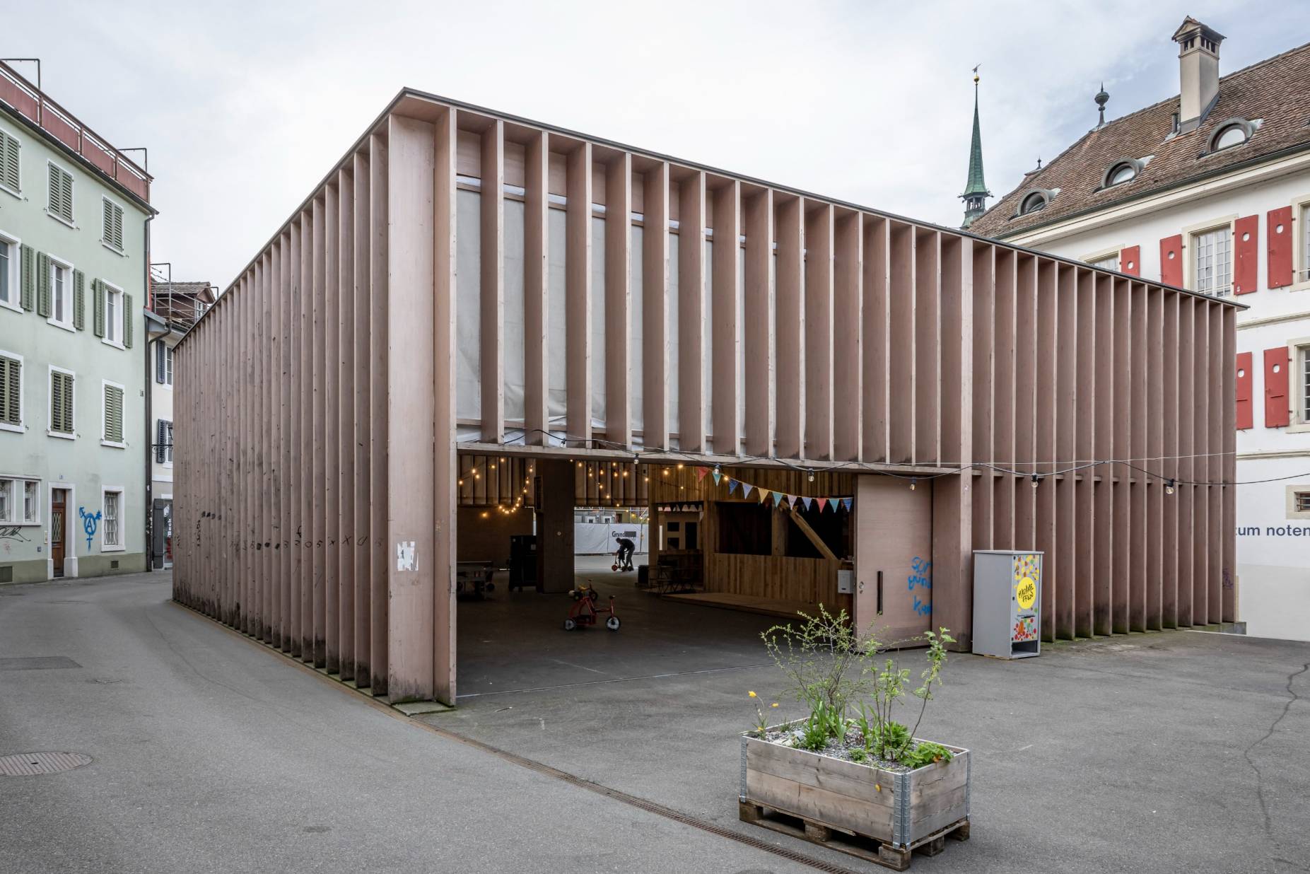 Ansicht Nordost. Foto: Elia Schneider, 2024