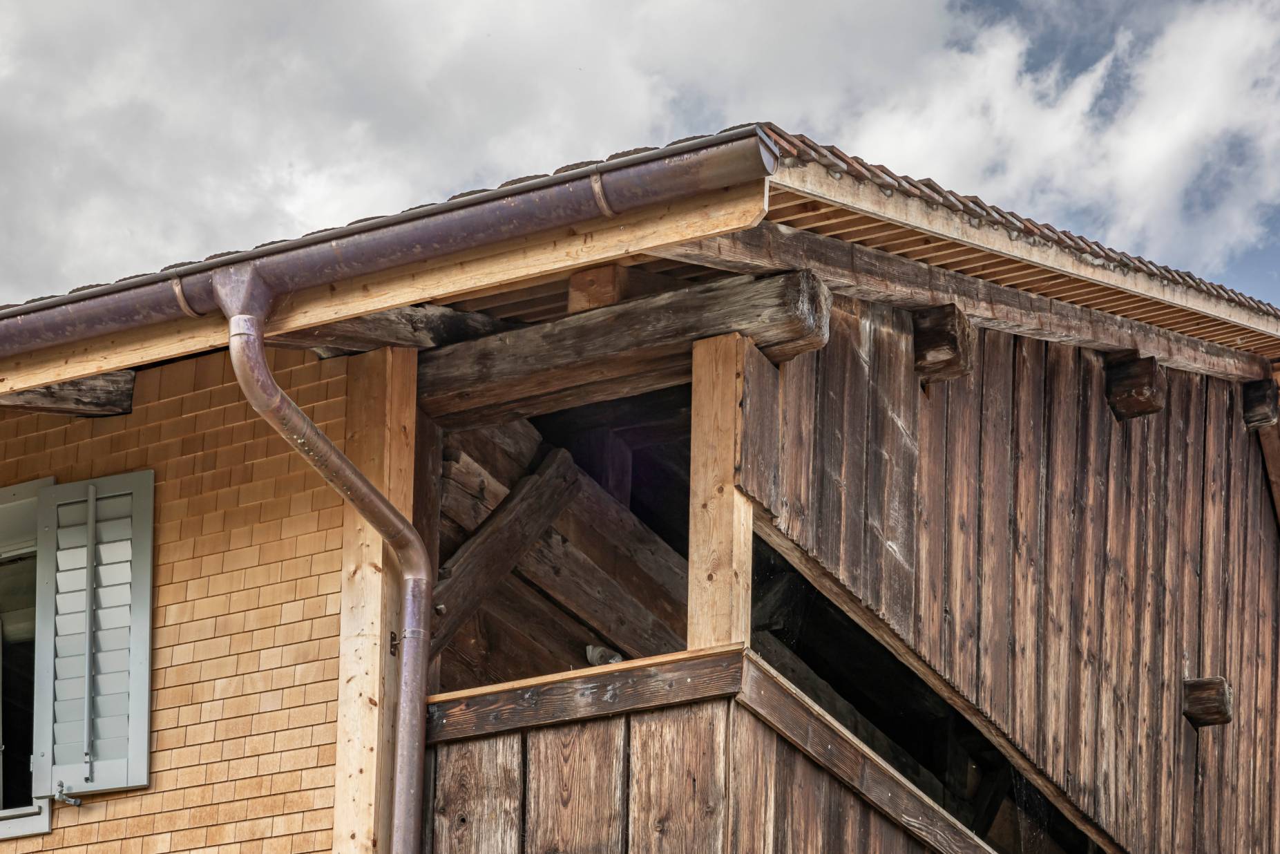Ecke Nordost, Detail Laube. Foto: Elia Schneider, 2024
