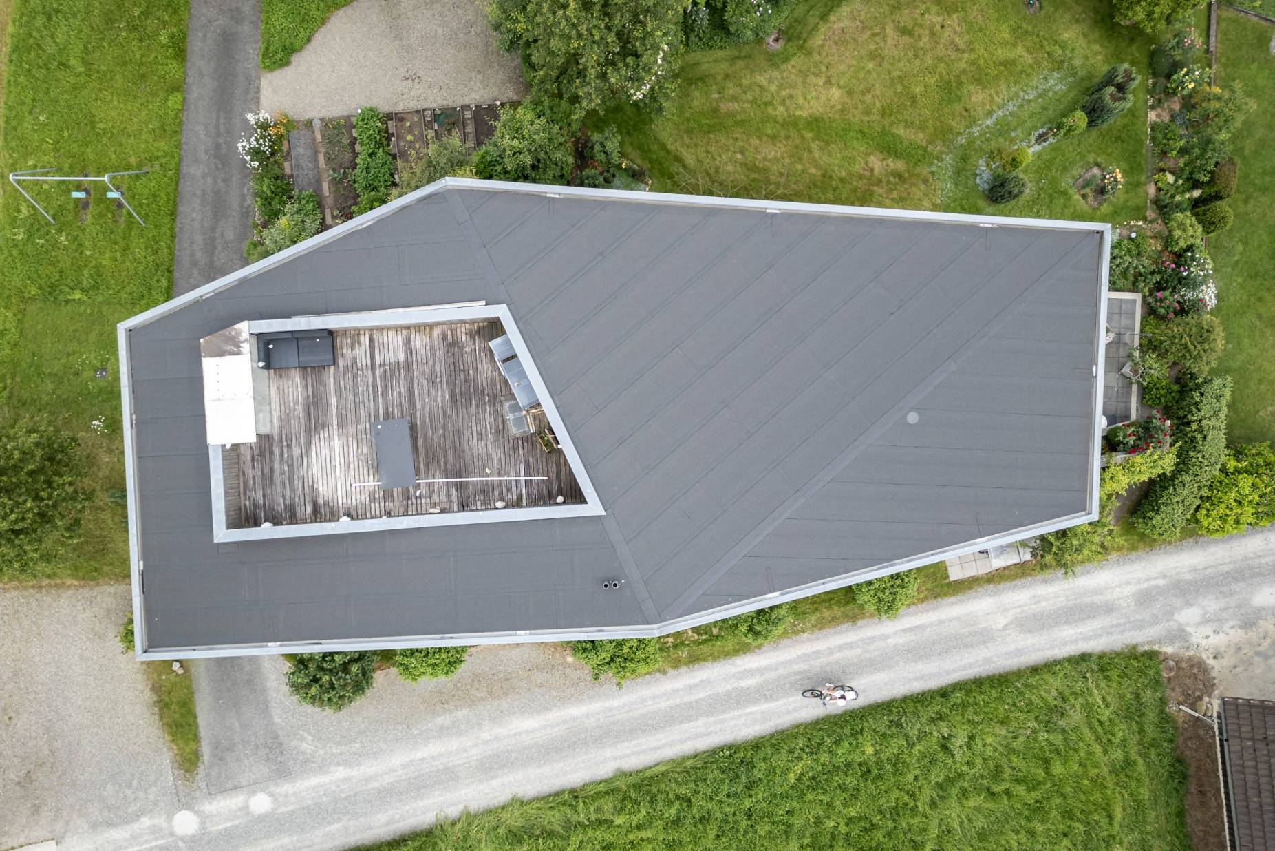 Dachaufsicht. Foto: Elia Schneider, 2024