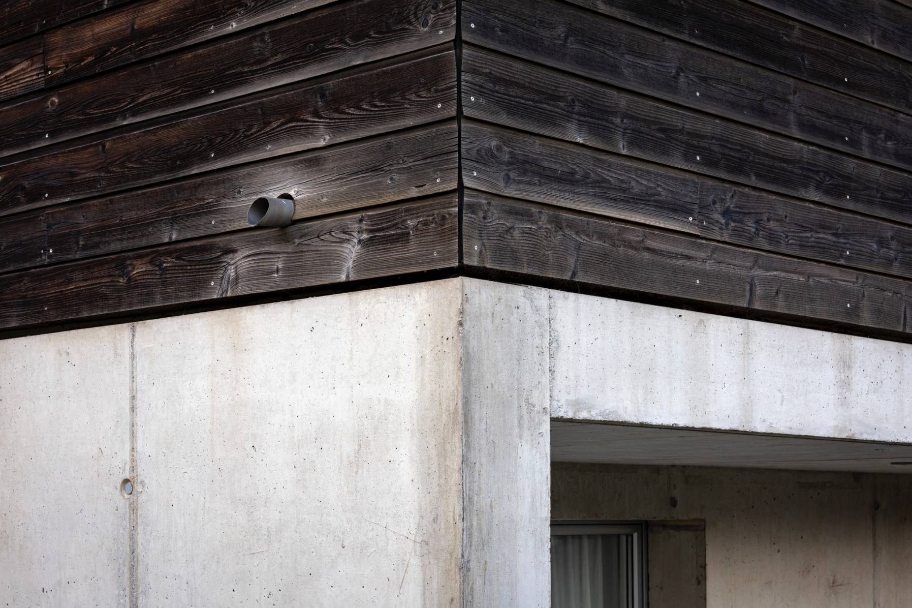 Detail Sockel. Foto: Elia Schneider, 2023