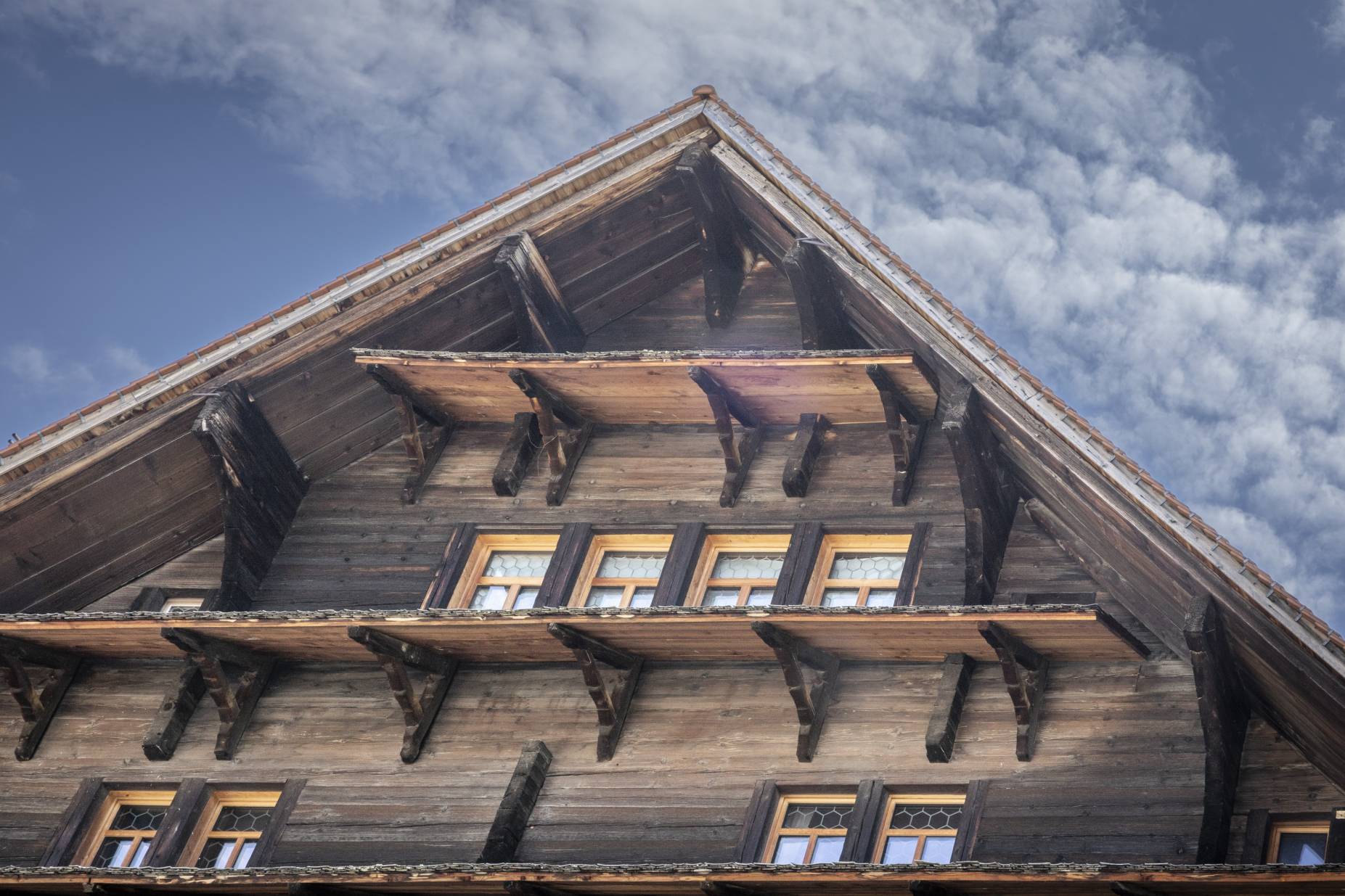 Giebel. Foto: Elia Schneider, 2023