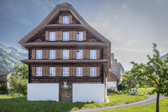 Ansicht West. Foto: Elia Schneider, 2023