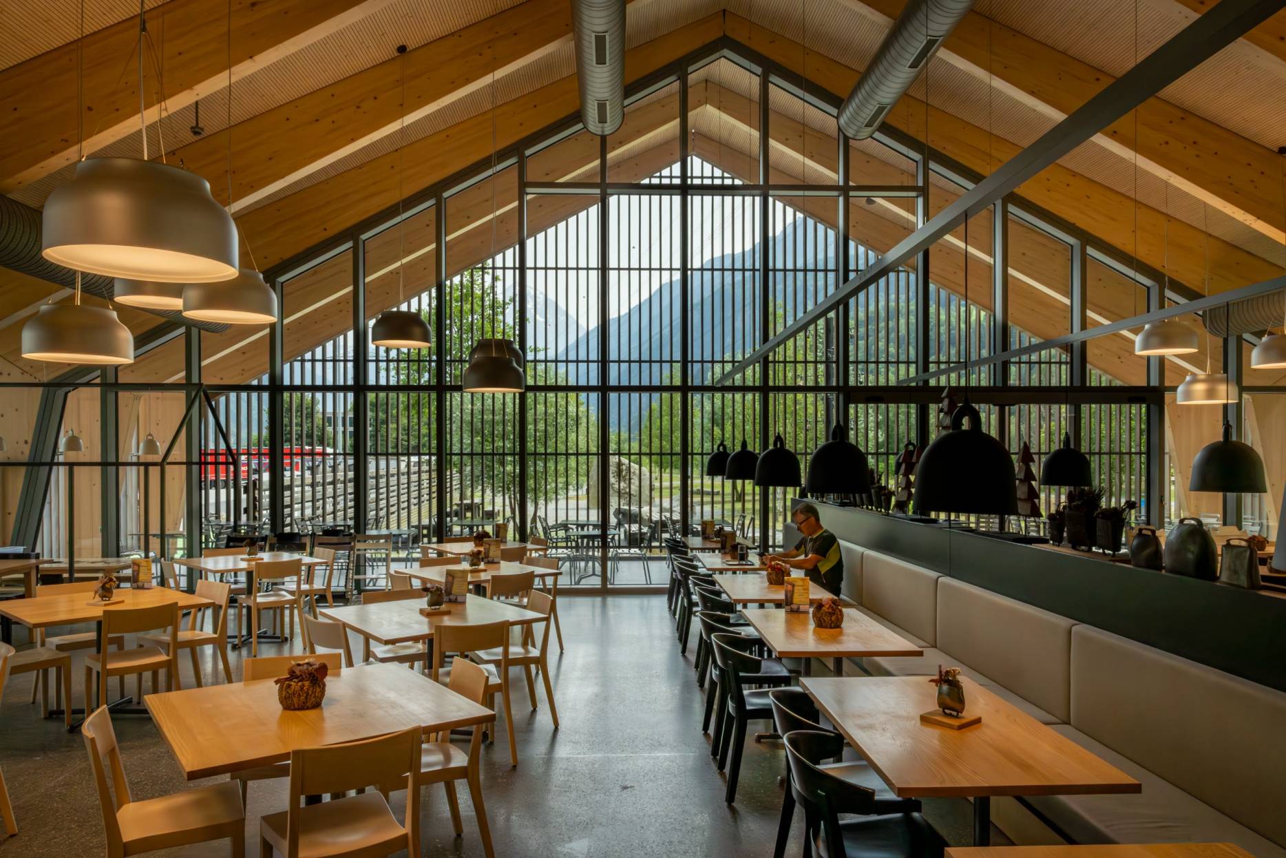 Restaurant. Foto: Elia Schneider, 2023