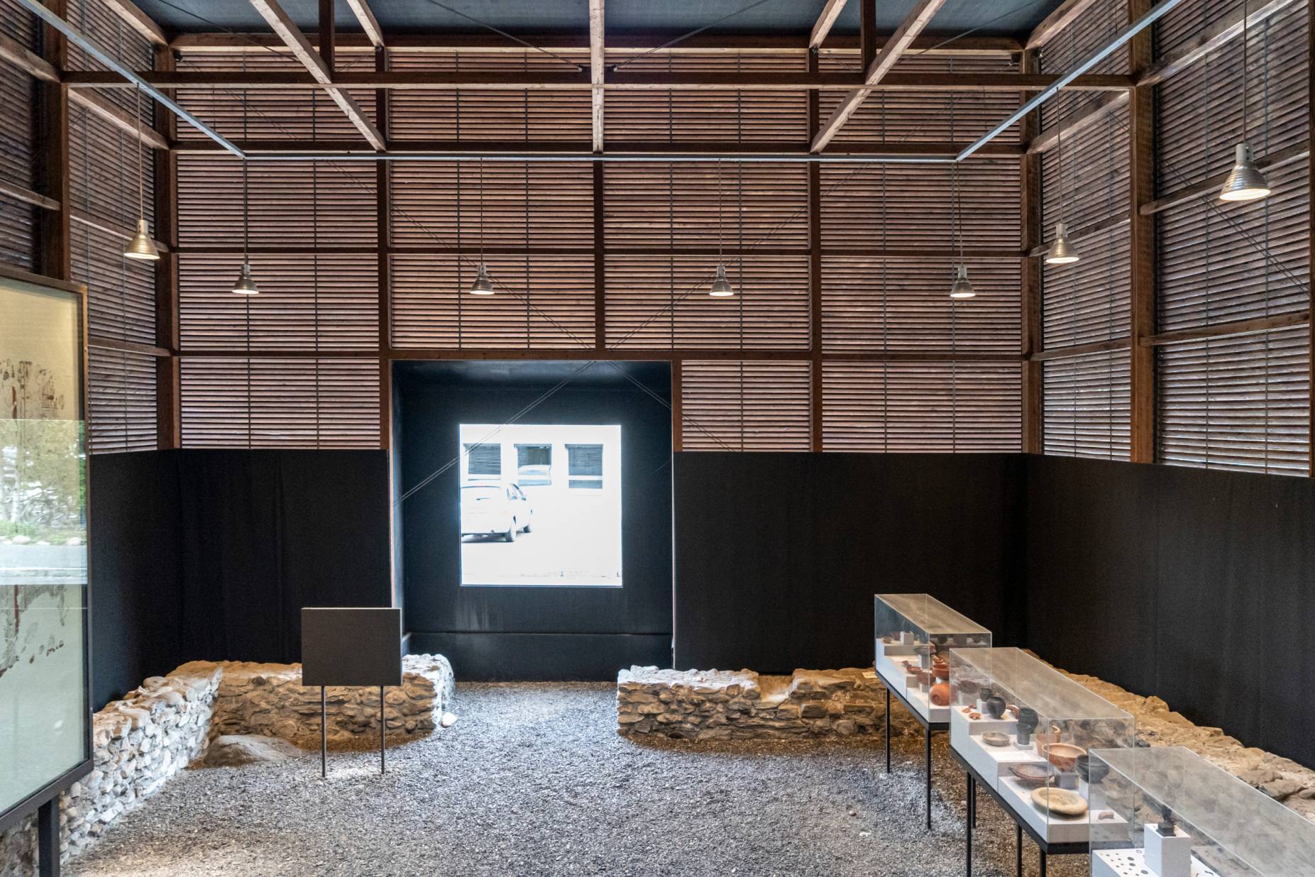 Innenraum. Foto: Elia Schneider, 2022