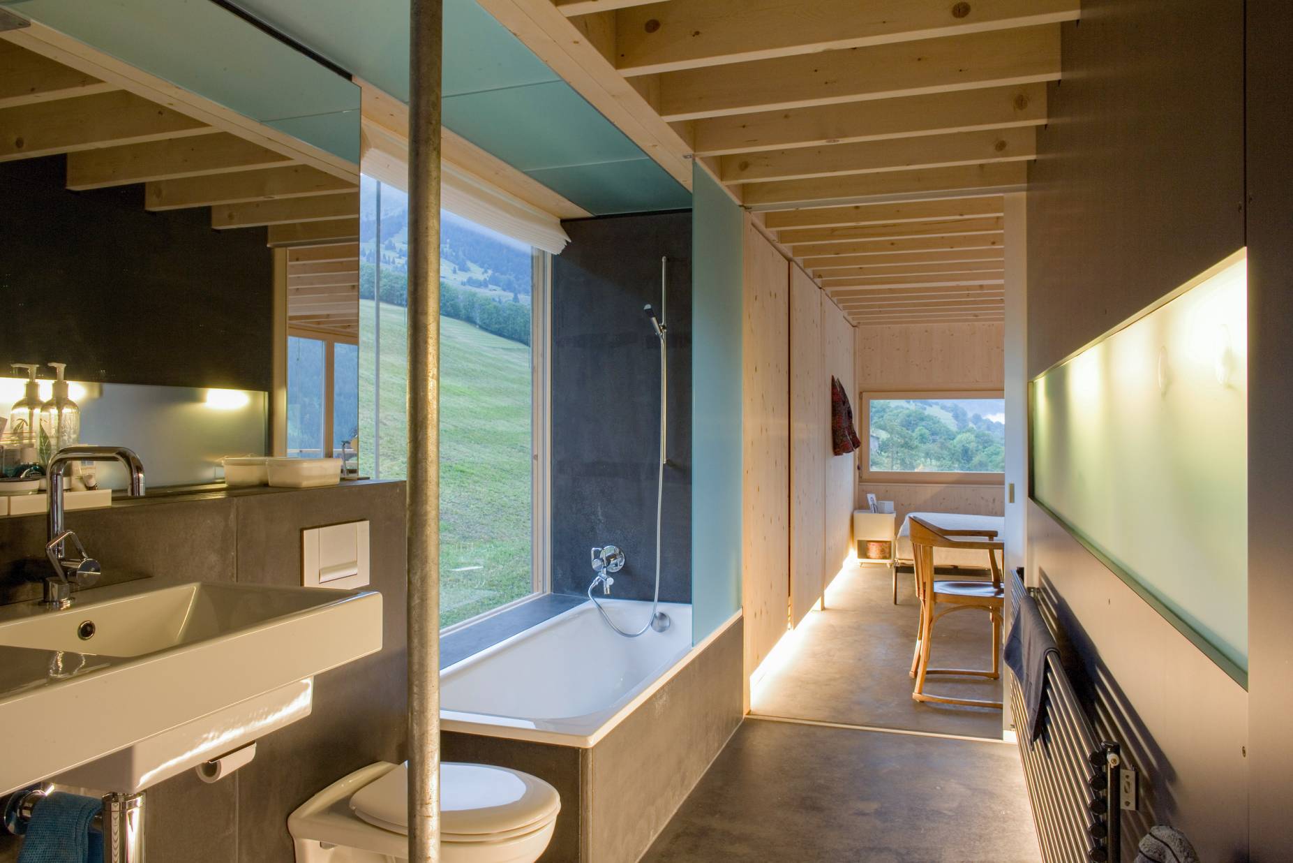 Bad. Foto: Tom Kawara, 2006