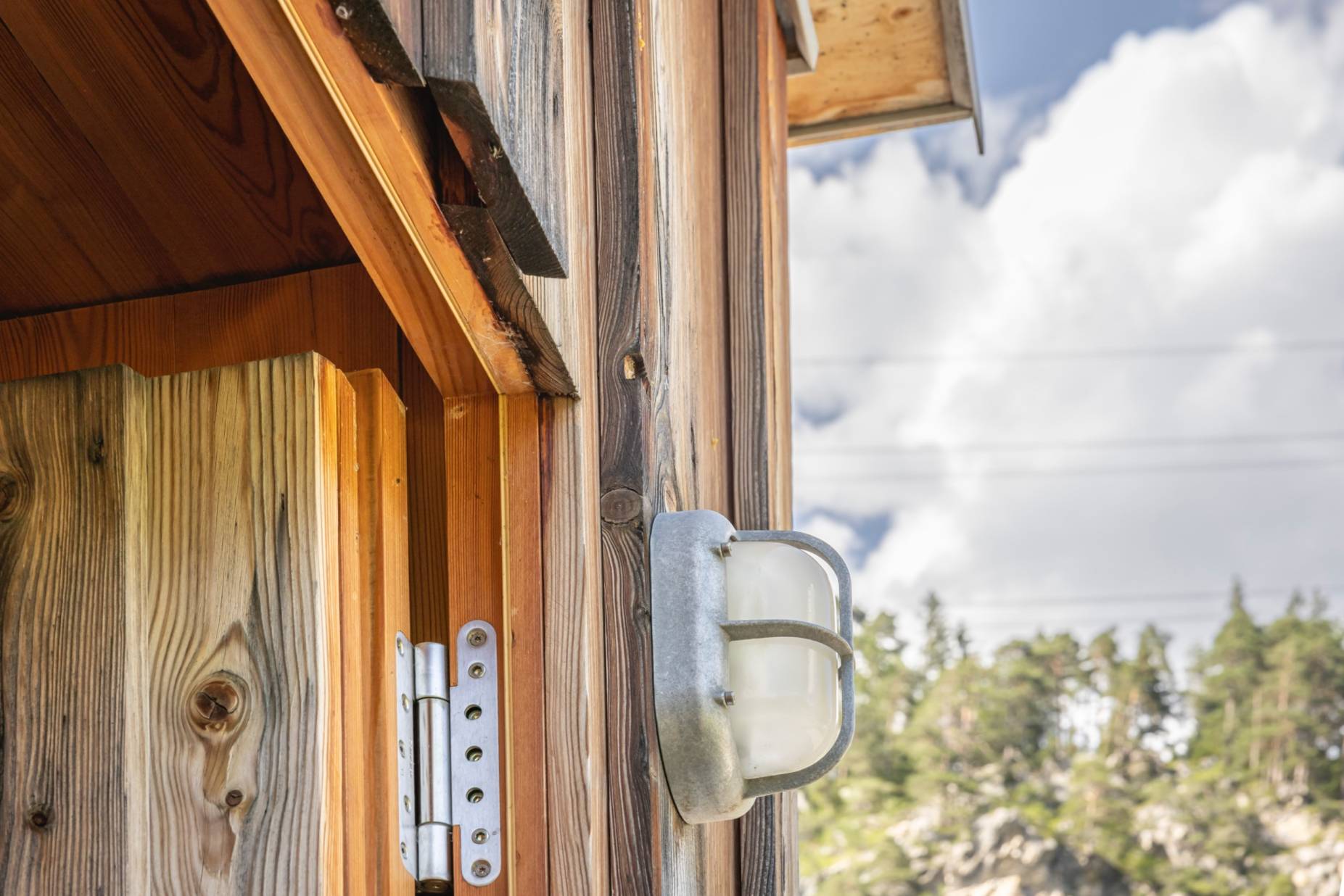 Detail Eingang. Foto: Elia Schneider, 2023