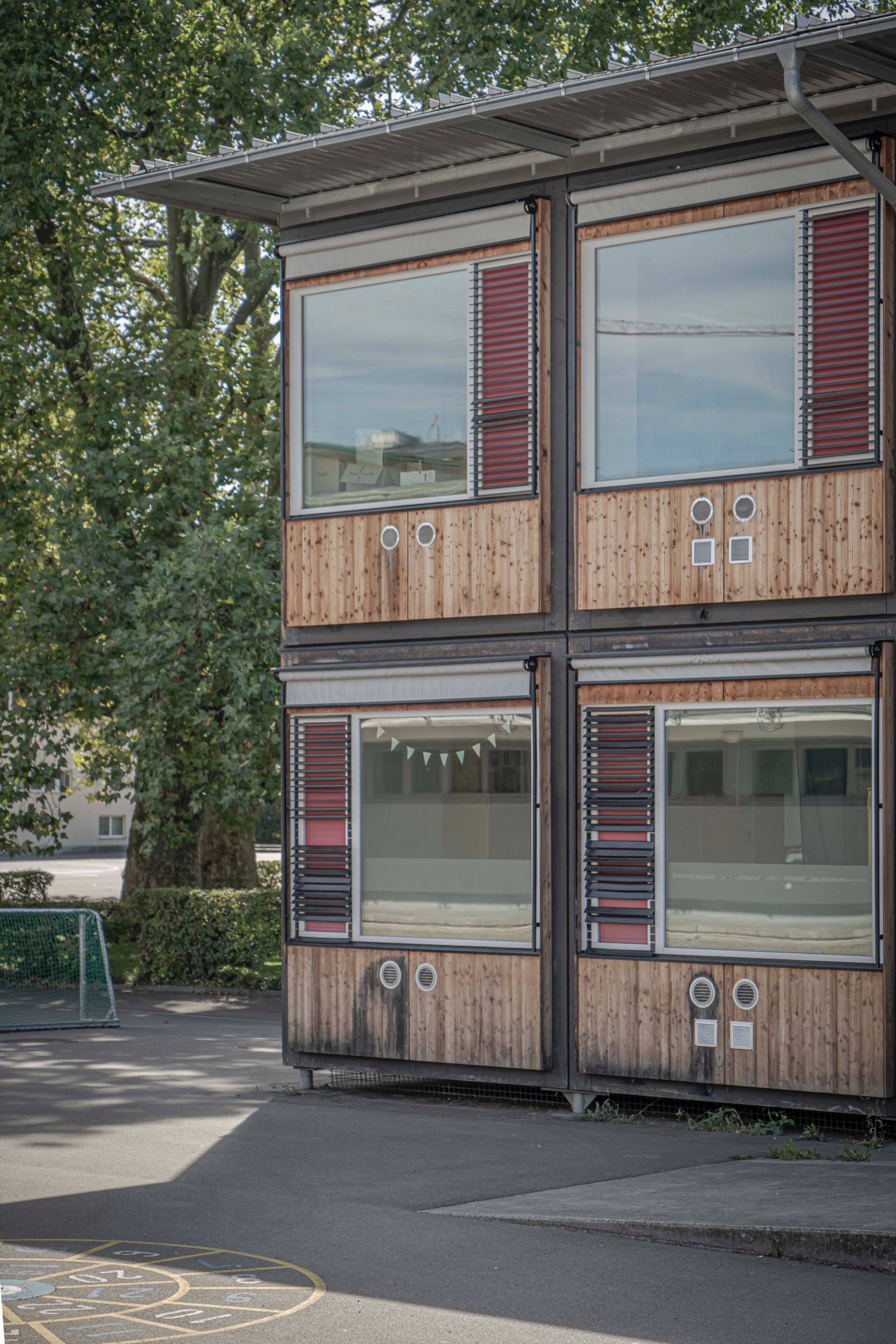 Detail Fassade. Foto: Elia Schneider, 2022