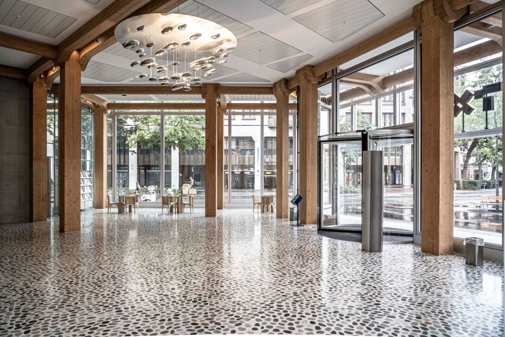 Foyer. Foto: Elia Schneider, 2022