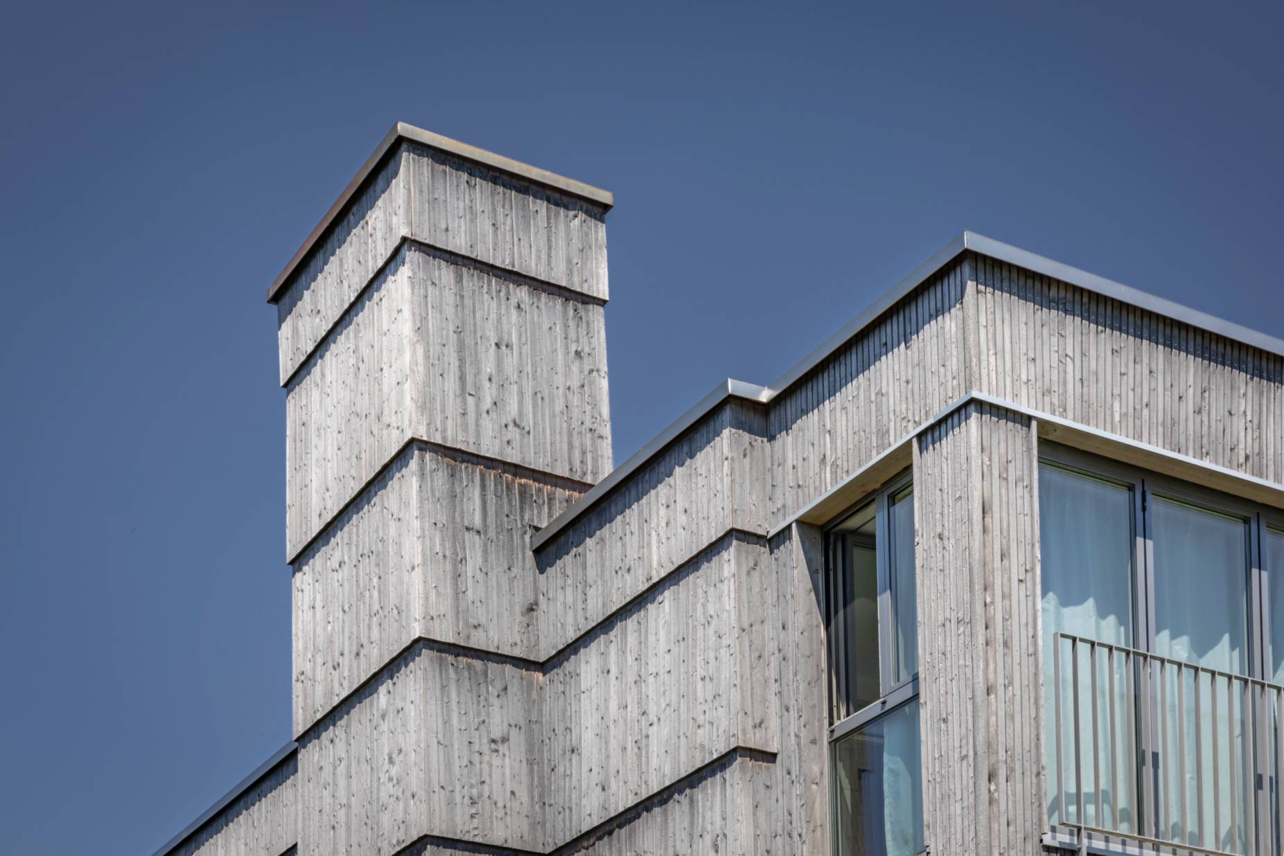 Detail Dachabschluss. Foto: Elia Schneider, 2023