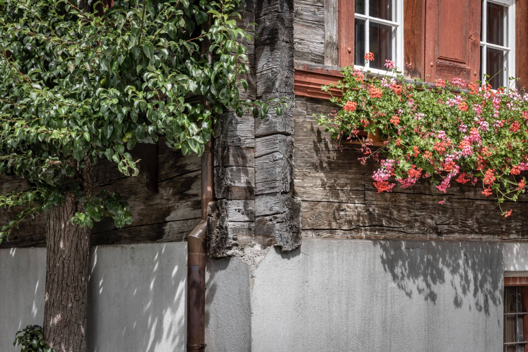 Detail, Ecke Südost. Foto: Elia Schneider, 2023