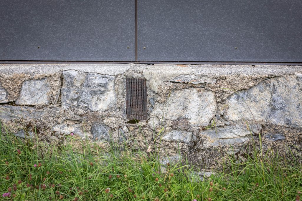 Detail Sockel. Foto: Elia Schneider, 2022