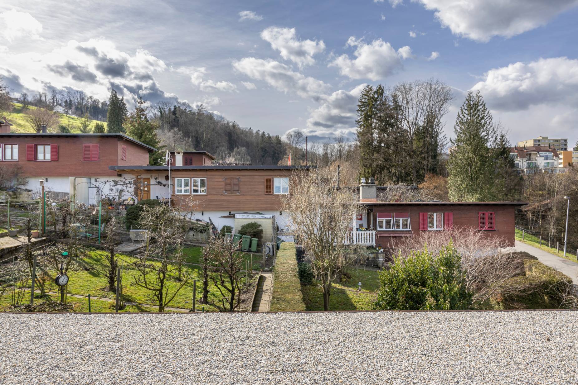 Häuserzeile, Ansicht Ost. Foto: Elia Schneider, 2023