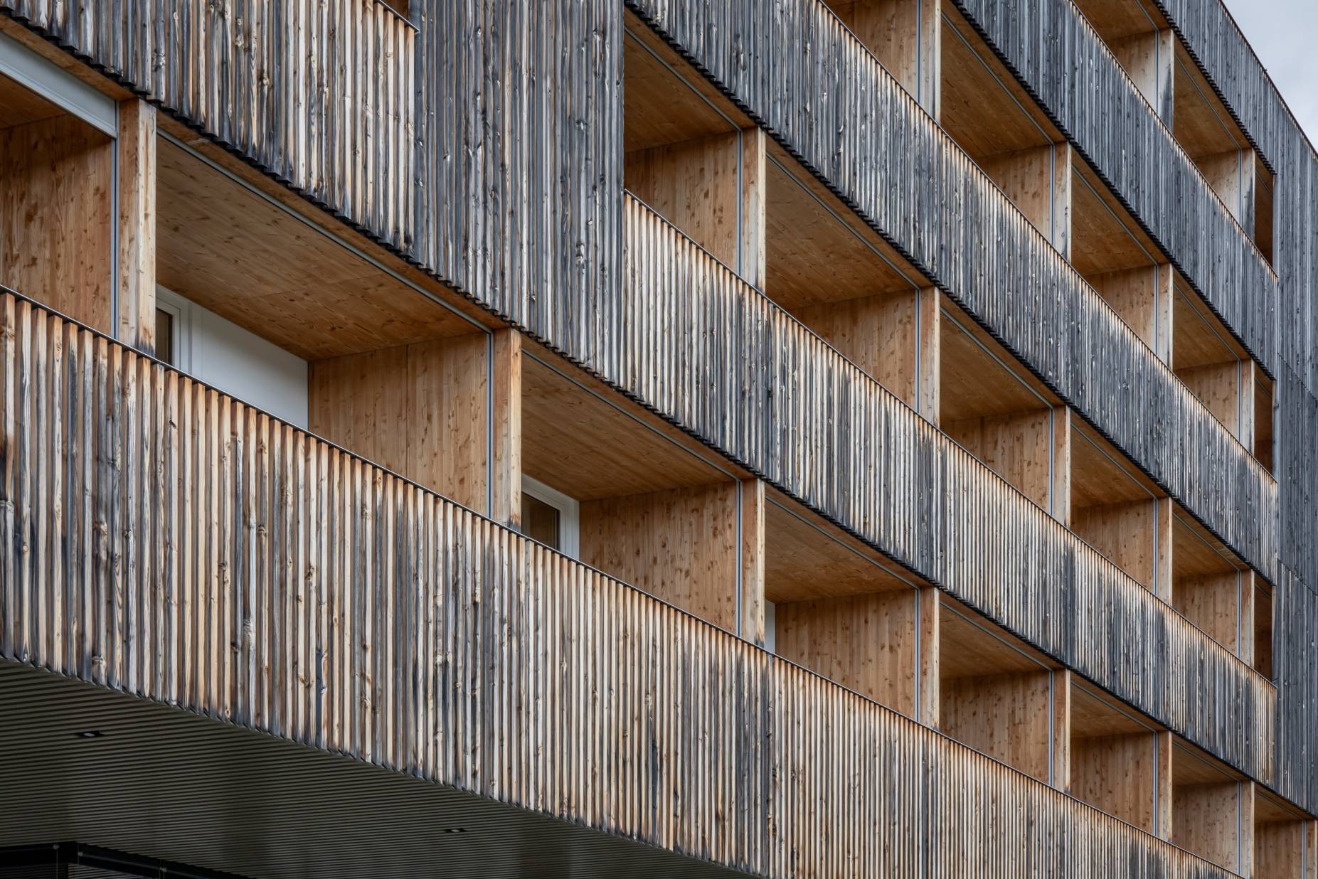 Fassade. Foto: Elia Schneider, 2024