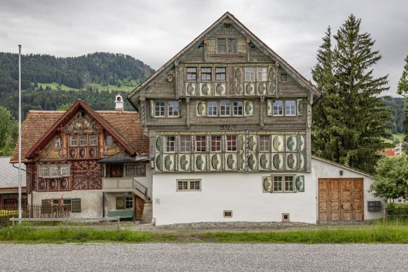 Ansicht Nordost. Foto: Elia Schneider, 2024