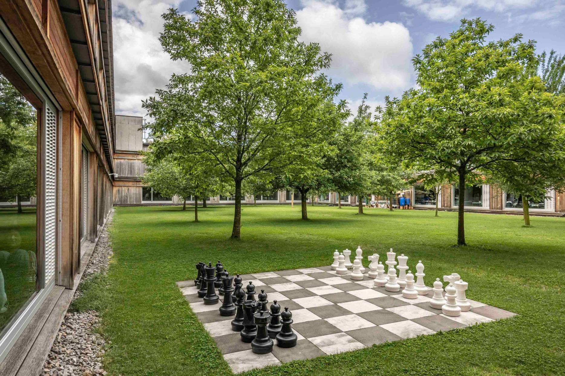 Innenhof. Foto: Elia Schneider, 2024