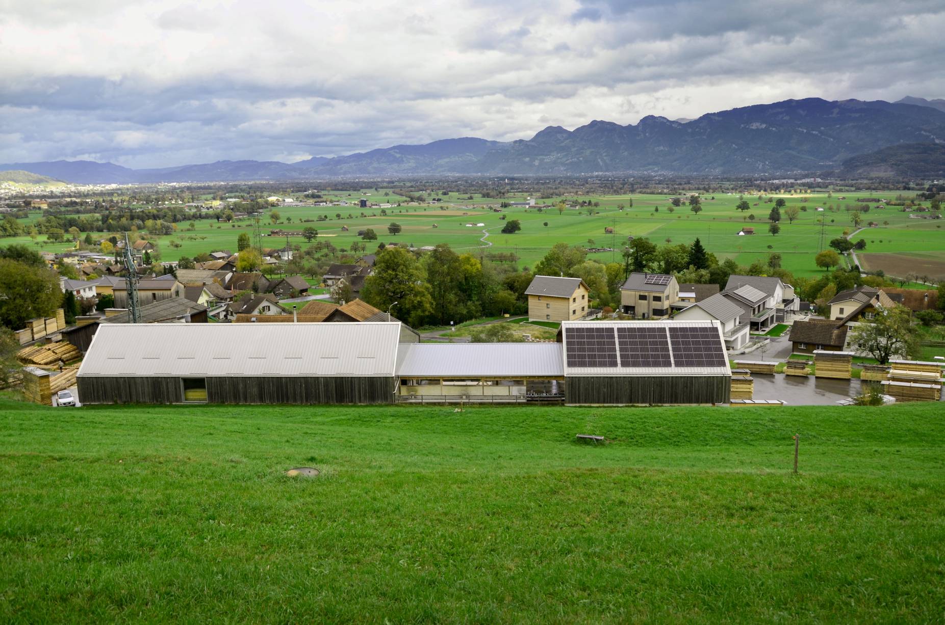 Ansicht West. Foto: Nicola Zäch, 2023